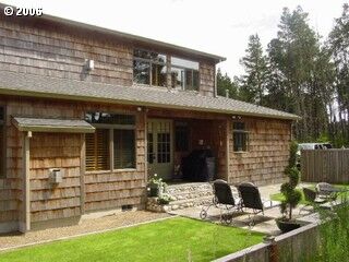 Property Photo:  89468 Shady Pine Rd  OR 97146 