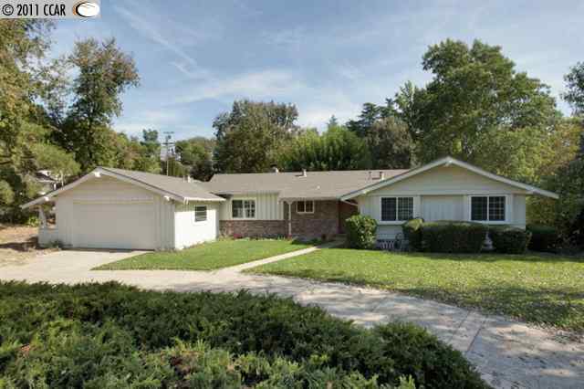 Property Photo:  2020 Solveig Dr  CA 94596-5736 