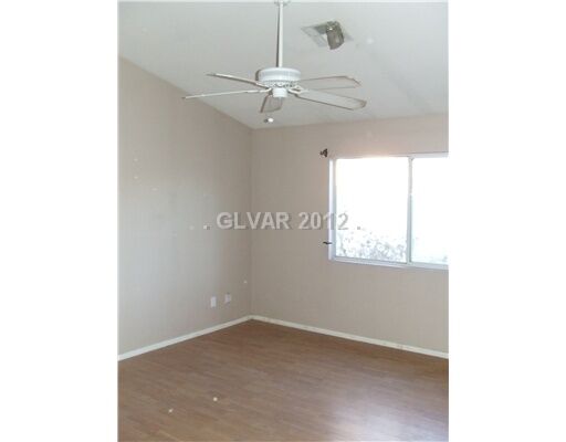 Property Photo: 260 Collindale St NV 89074