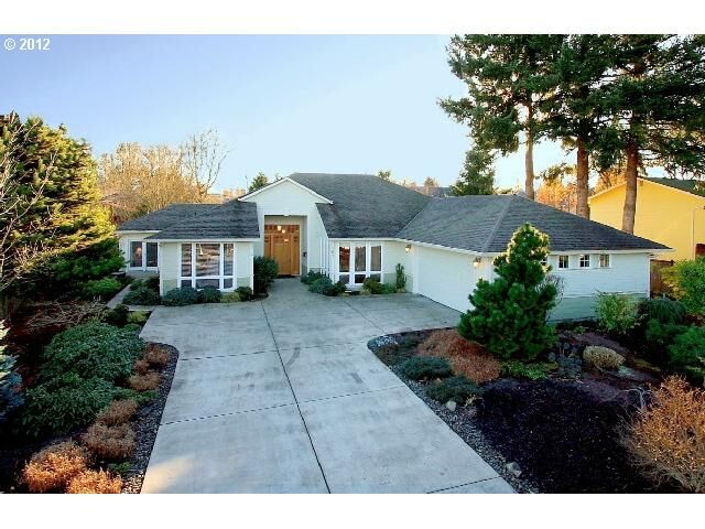 Property Photo:  407 NW 114th St  WA 98685 