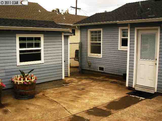 Property Photo:  1331 Vine Ave  CA 94553 