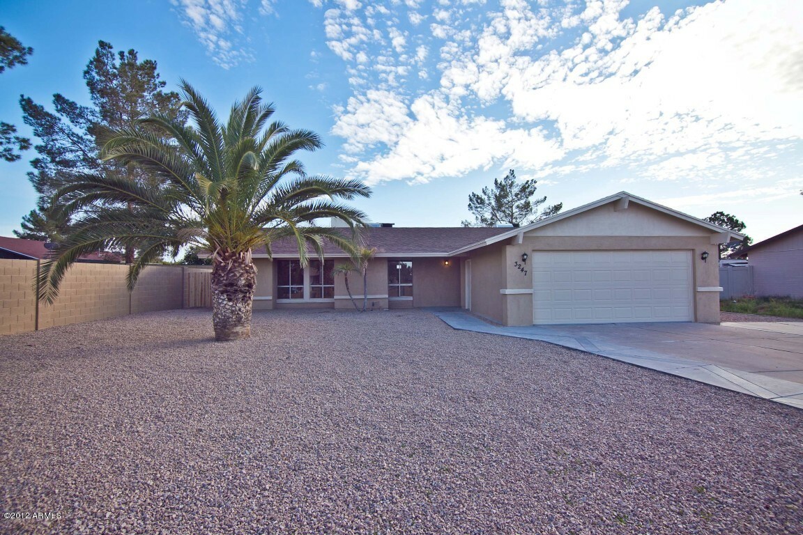 Property Photo:  3247 E Enid Avenue  AZ 85204 