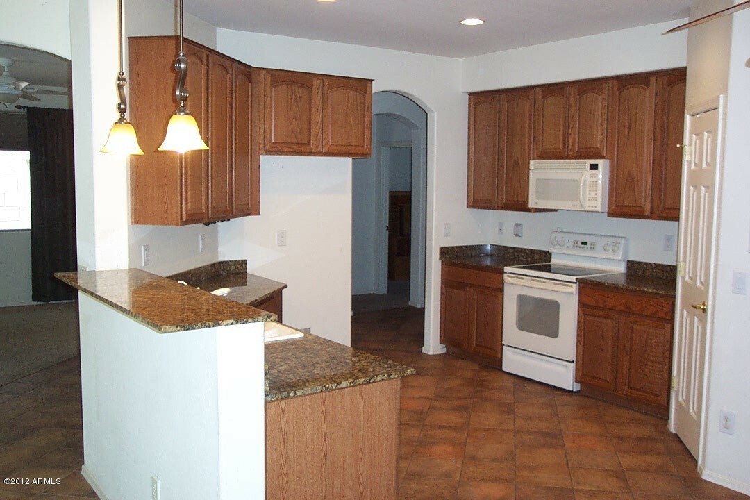 Property Photo:  13561 W Caribbean Lane  AZ 85379 