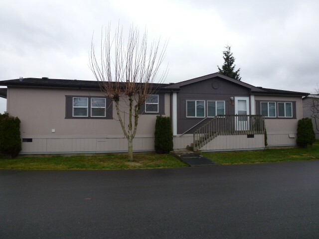 Property Photo:  5711 NE 100th St 65  WA 98270 