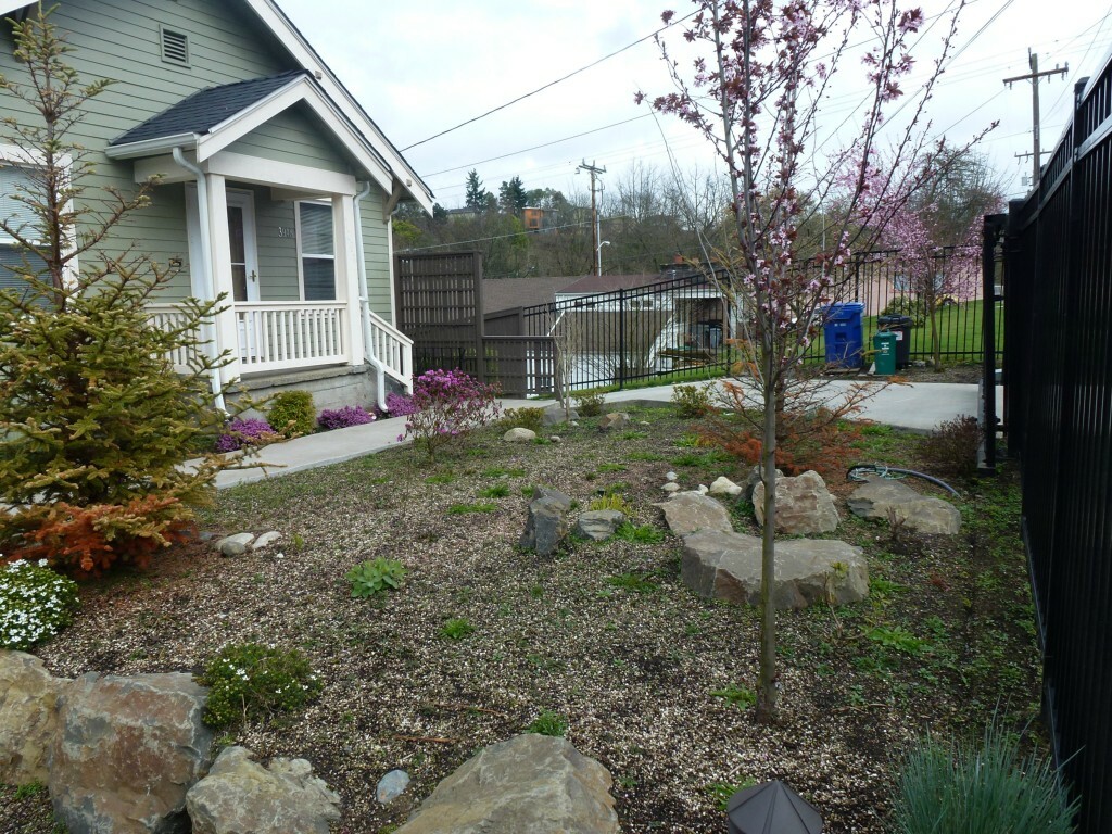 Property Photo:  3948 S Brandon St  WA 98118 