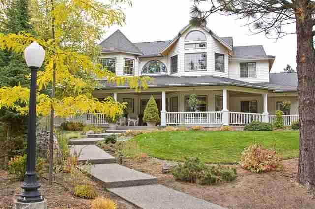 Property Photo: 14120 N Riverbluff Ln WA 99208