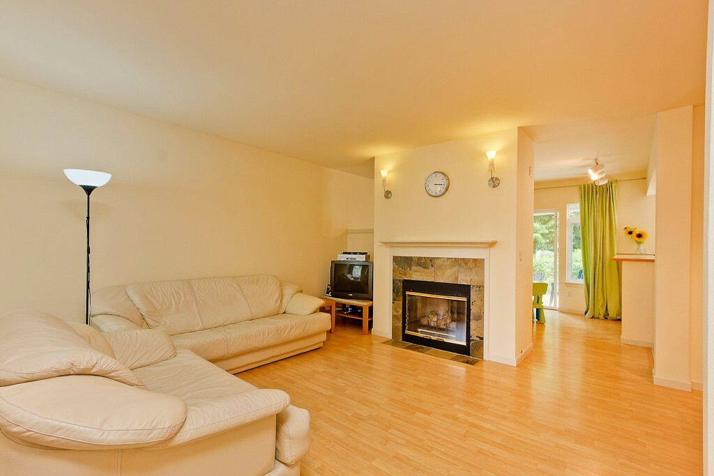 Property Photo: 9017 158th Place NE WA 98052