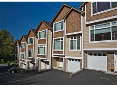 Property Photo: 2802 118th Ave SE WA 98005