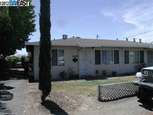 Property Photo:  20897 Locust St  CA 94541 