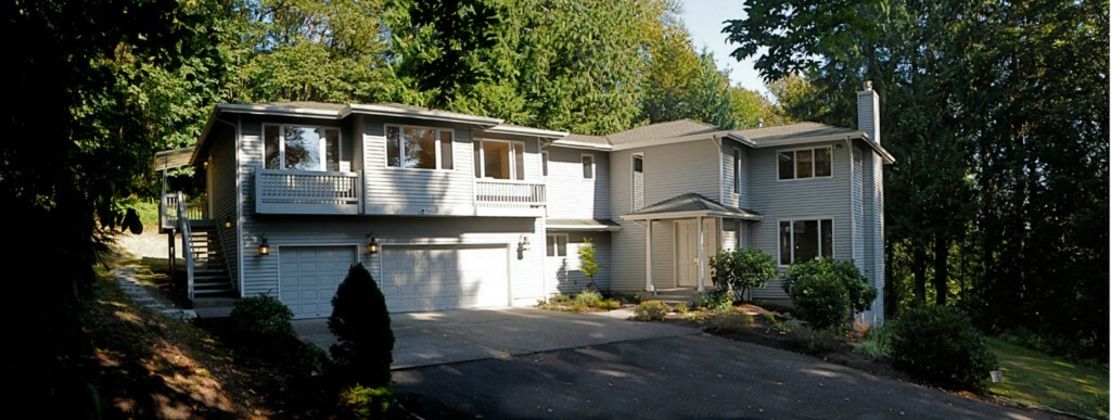 Property Photo:  20908 SE 132 St  WA 98027 