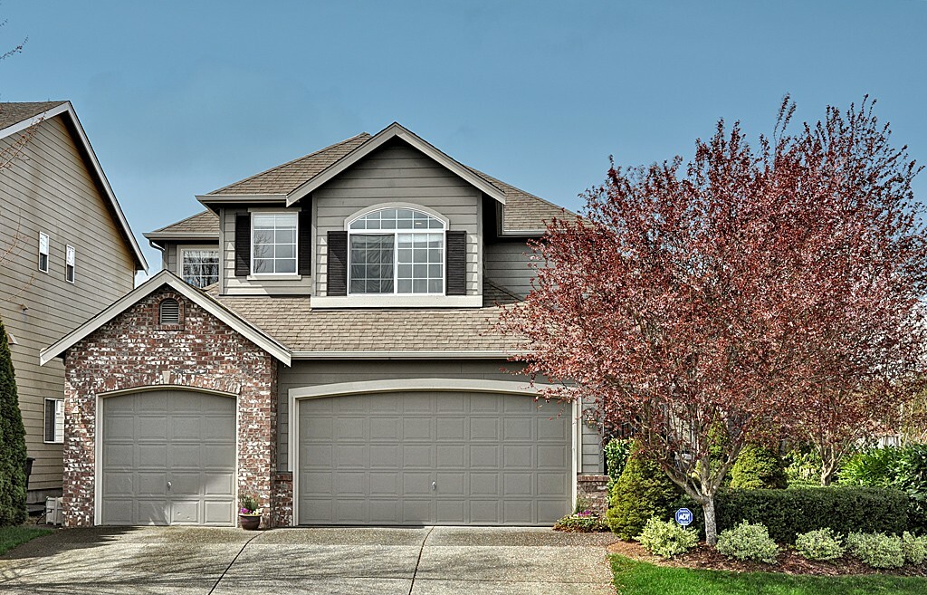 Property Photo: 1003 272nd Place SE WA 98075