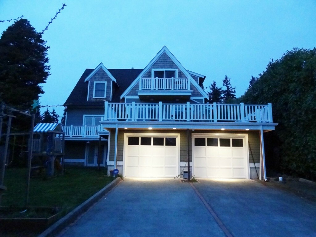 Property Photo: 12037 6th Ave NW WA 98177