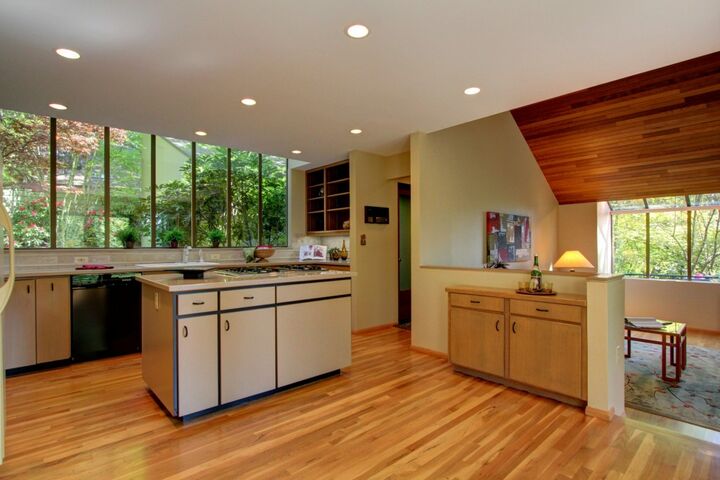 Property Photo:  11643 73rd Place NE  WA 98034 