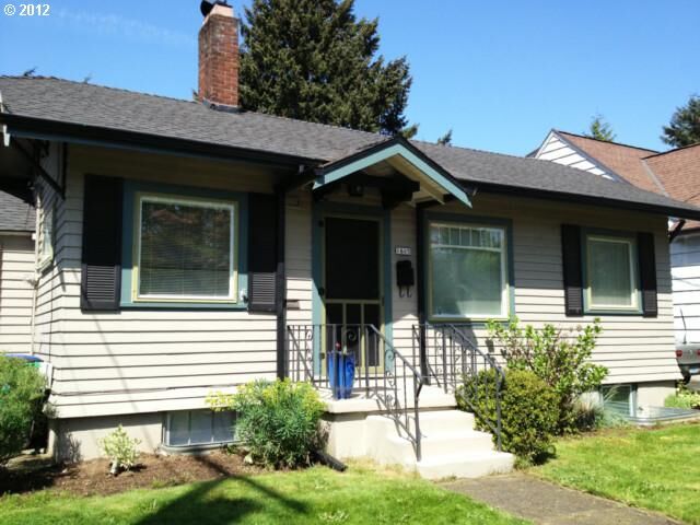 Property Photo:  1605 NE 53rd Ave  OR 97213 
