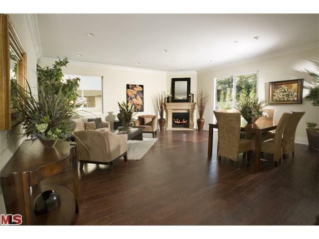 Property Photo:  1023 Wilcox Ave 101  CA 90038 