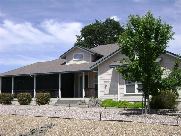 Property Photo: 400 Ralph Bettcher Drive CA 95449