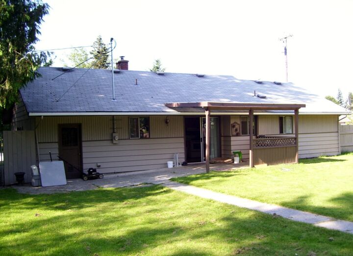 Property Photo: 1235 Riddle St WA 98241