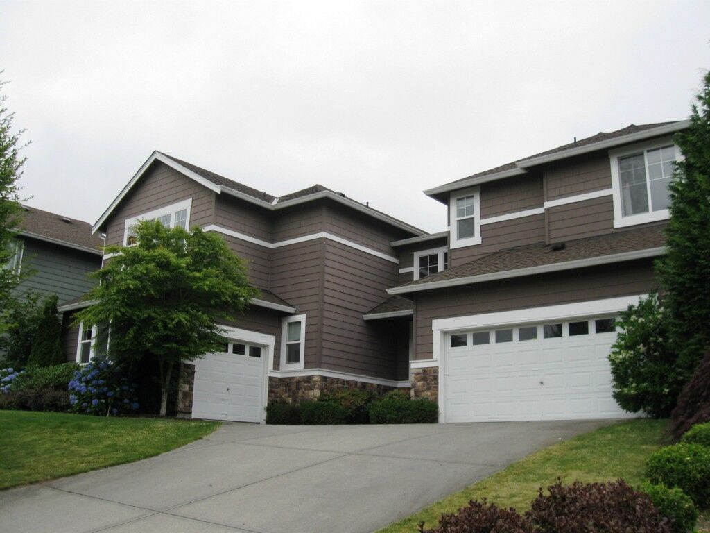 Property Photo:  6926 129th St SE  WA 98296 