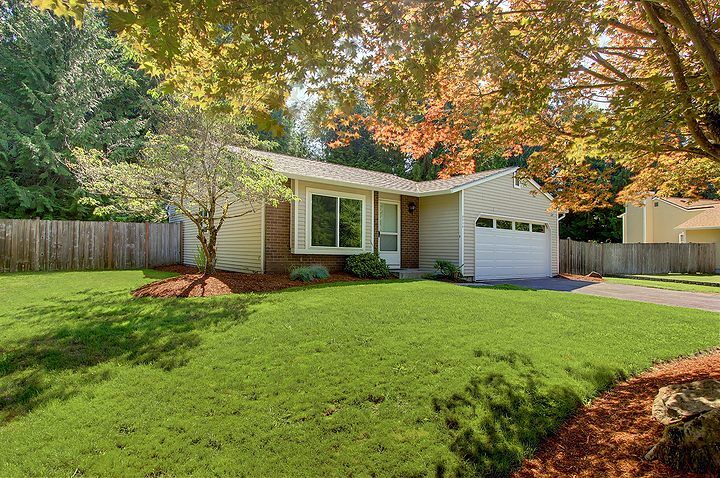 Property Photo:  2518 231 Ave NE  WA 98074 