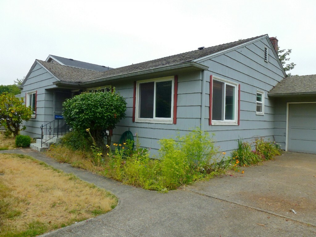 Property Photo:  771 115th St S  WA 98444 