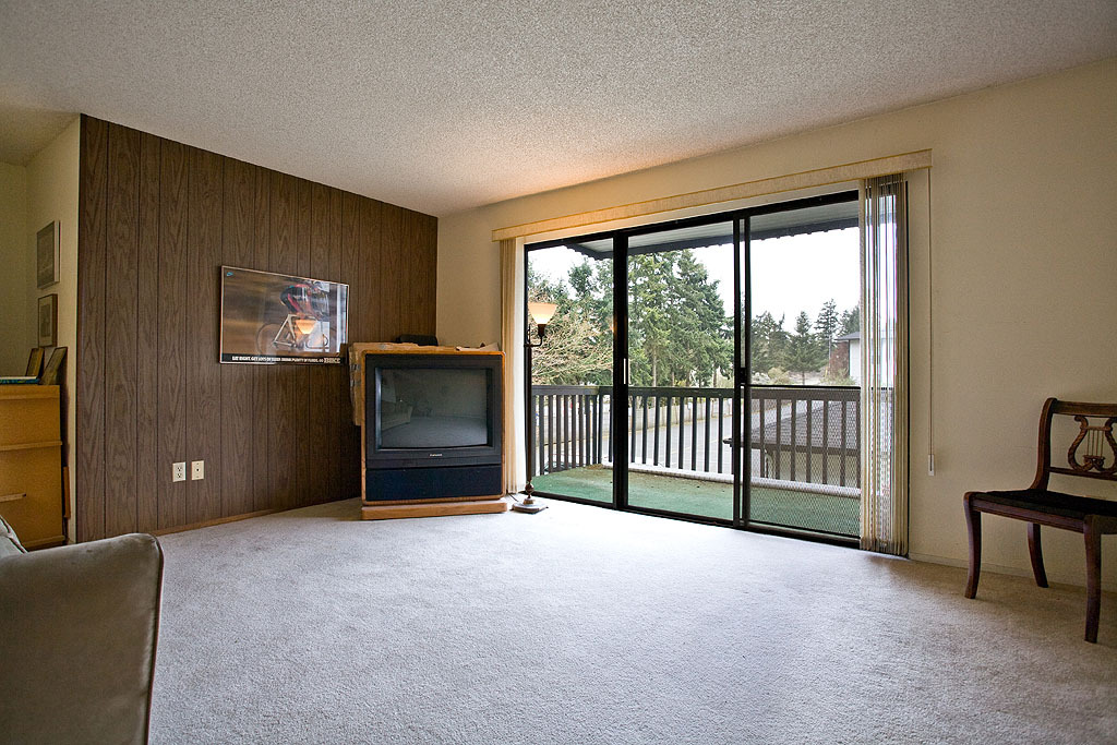 Property Photo:  19409 56th Ave W 201  WA 98036 