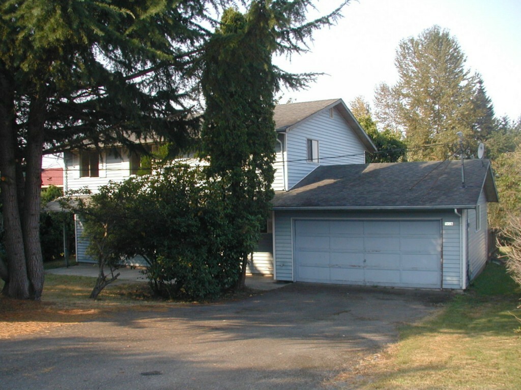 Property Photo:  1906 Terrace Ave  WA 98290 