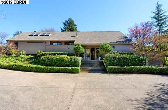 Property Photo: 12620 Skyline Blvd CA 94619