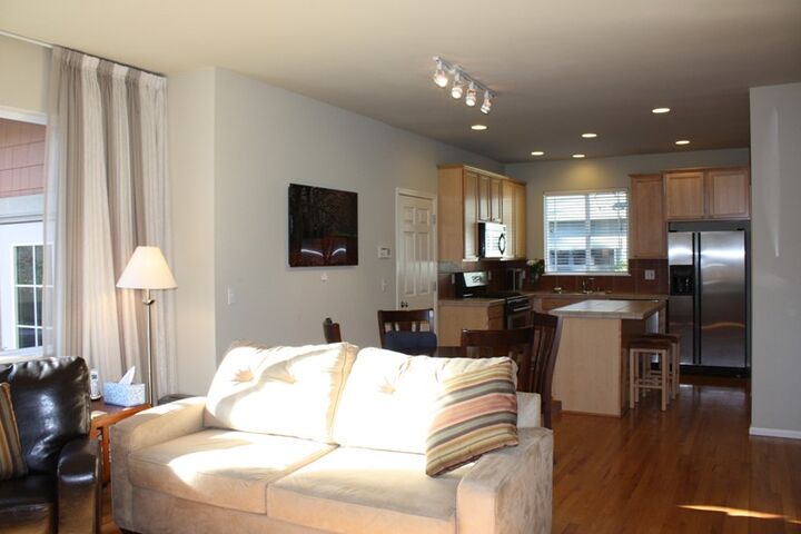 Property Photo:  10701  221st Lane NE  WA 98053 