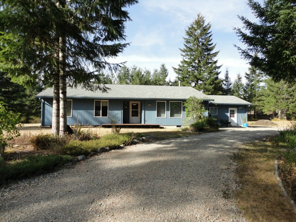 Property Photo:  1040 W Dayton Trails Dr  WA 98584