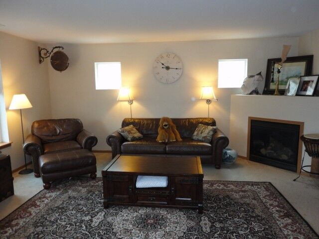Property Photo:  259 Bondgard Ave E  WA 98022 