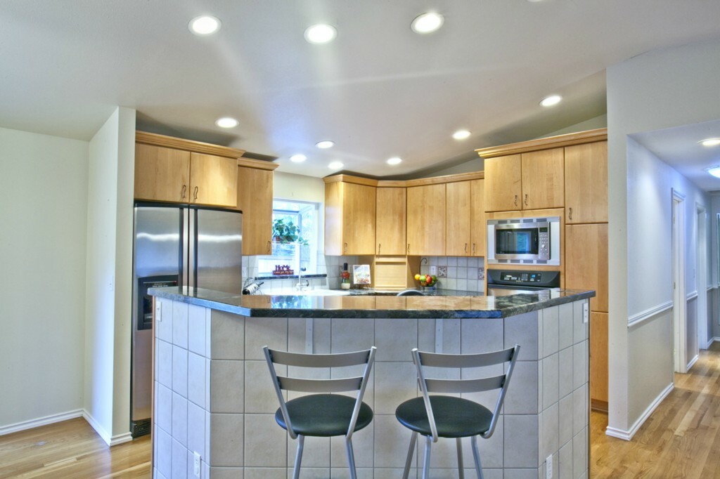 Property Photo:  22829 35th Ave SE  WA 98021 