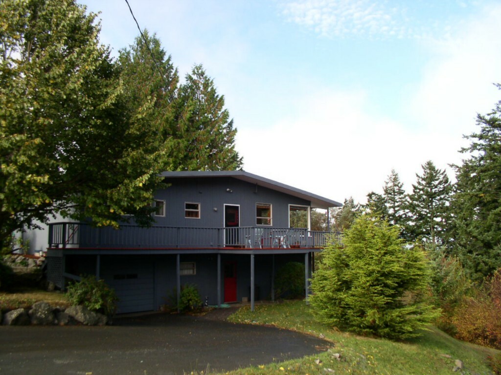 Property Photo:  610 Reed St  WA 98368 