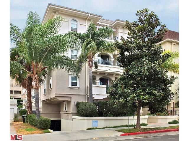 Property Photo:  11737 Goshen Ave 301  CA 90049 
