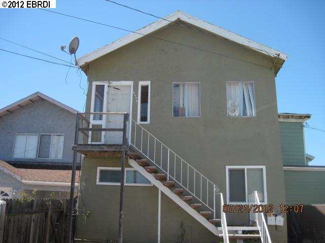 Property Photo:  6445 Essex St  CA 94608 