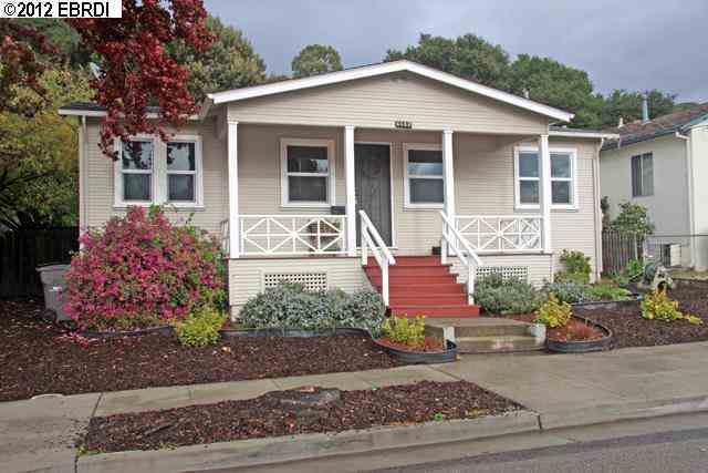 Property Photo:  6600 Sunnymere Ave  CA 94605-2610 