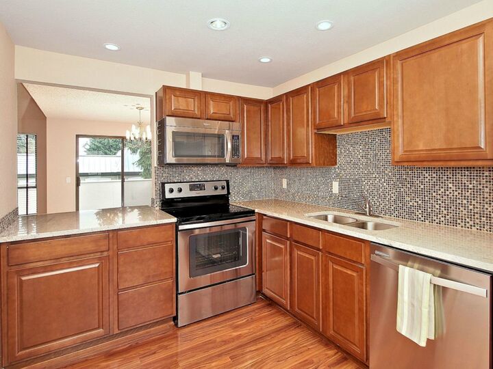 Property Photo: 1610 103rd Avenue NE #S4 WA 98004