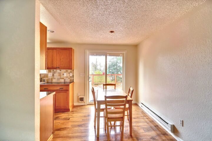 Property Photo:  619 20th St  WA 98290 