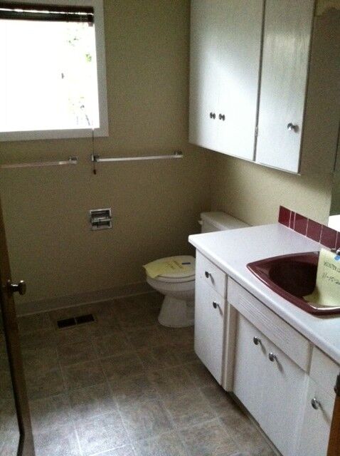 Property Photo:  2218 S Melrose Street  WA 98405 