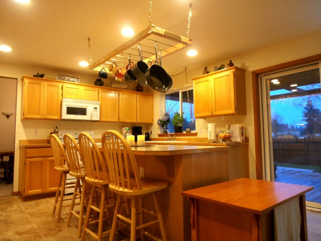 Property Photo: 10618 232nd Ave E WA 98321