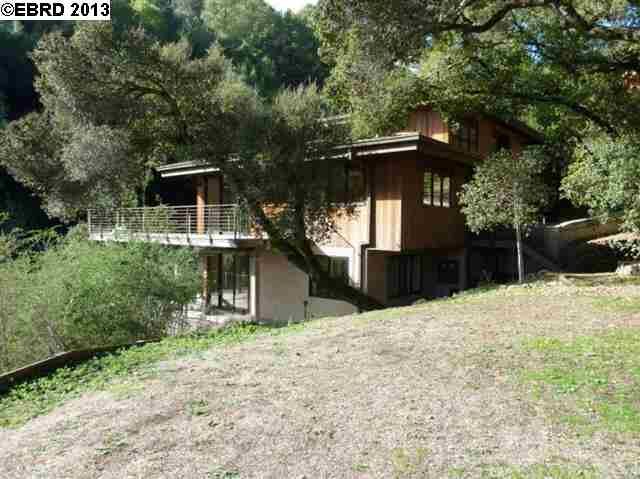 Property Photo:  161 Holly Ln  CA 94563 