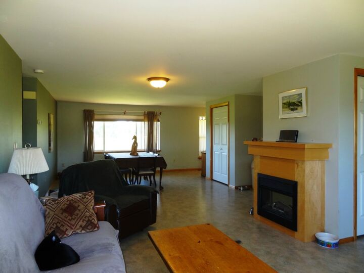 Property Photo: 7410 Ham Rd WA 98248