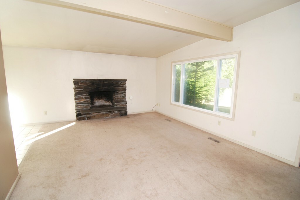 Property Photo:  16415 32nd Ave S  WA 98188 