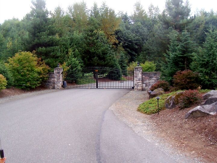 Property Photo:  305xx 222nd Wy SE  WA 98010 