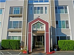 Property Photo: 25 N Broadway 304 WA 98403