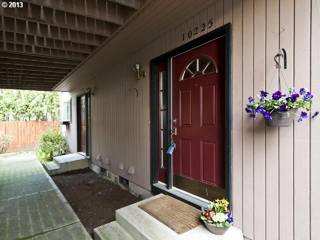 Property Photo:  10225 SW Denney Rd  OR 97008 