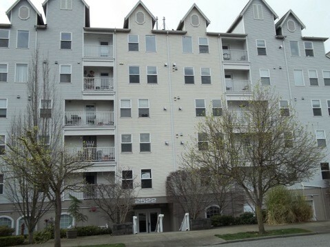 Property Photo:  2522 Rucker Ave 305  WA 98201 