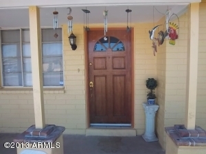 Property Photo:  1907 N 24th Place  AZ 85008 