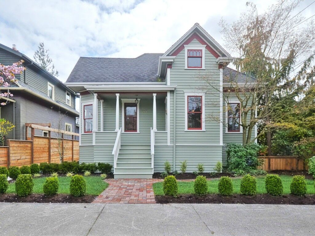 Property Photo: 2423 NW 61st St WA 98107