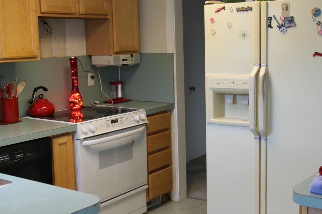 Property Photo:  946 NW 60th St  WA 98107 