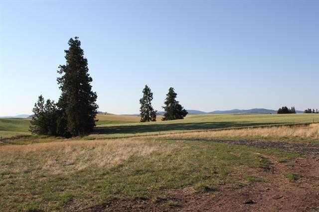 Property Photo:  24024 S Jackson Rd  WA 99012 